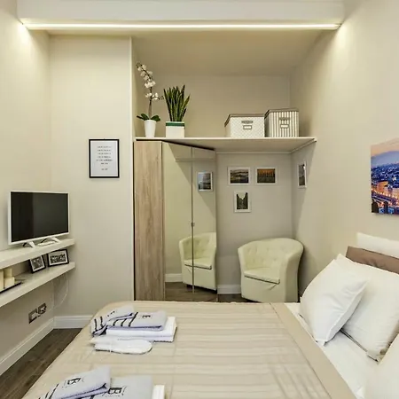 Little Fortezza Apartamento Florencia